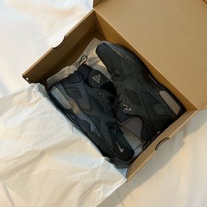 Nike ACG Air Mowabb Shoes